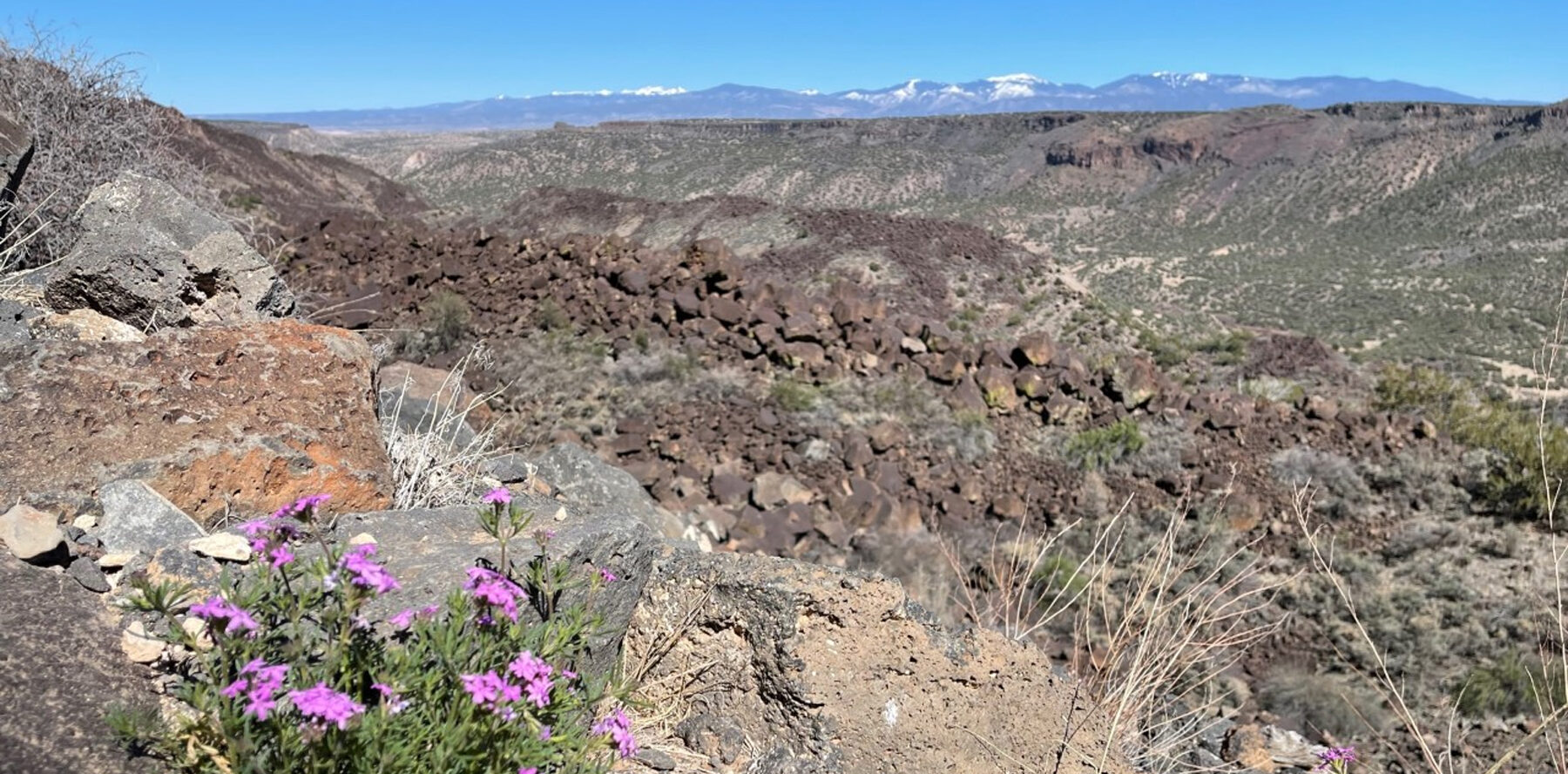 Caja del Rio is teeming with wide open spaces and cultural sites